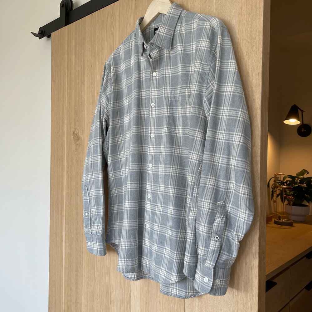 Bonobos size Large slim men’s flannel